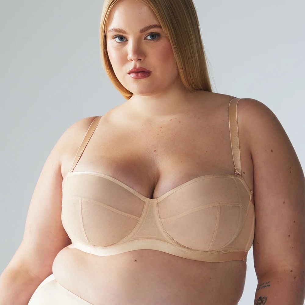 NWT Savage X Fenty Mesh Bra.
